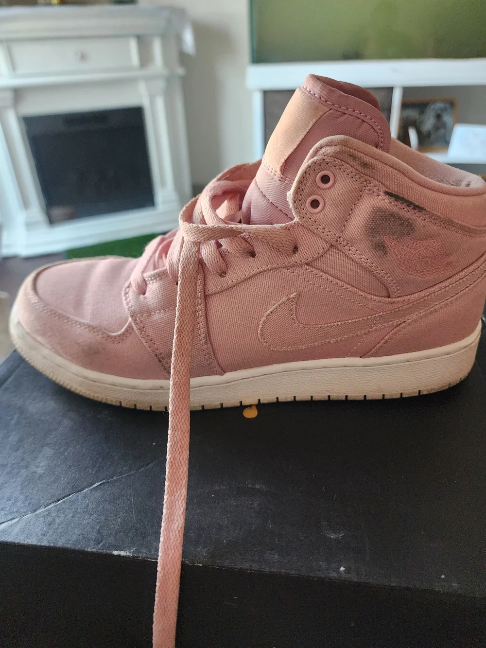 Jordan Kids Pink Canvas High-Top Sneakers